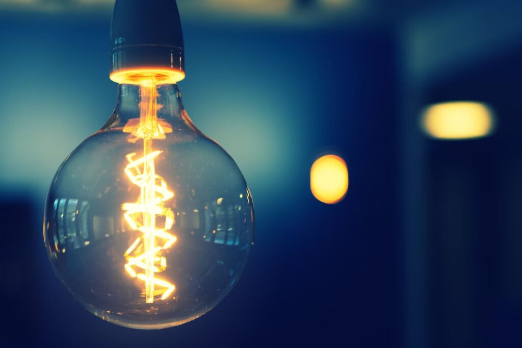 El Gobierno oficializó los nuevos aumentos en las tarifas de luz y gas a partir de junio