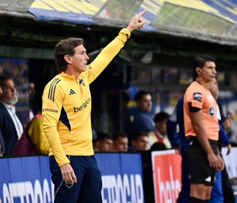 Claudio Úbeda tras la eliminación de Boca: “Hay que asumir la derrota y dar la cara”