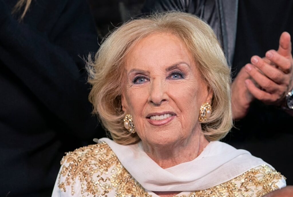 Mirtha Legrand habló del Martín Fierro que ganó Wanda Nara y fue categórica: “Eso fue un arreglo”