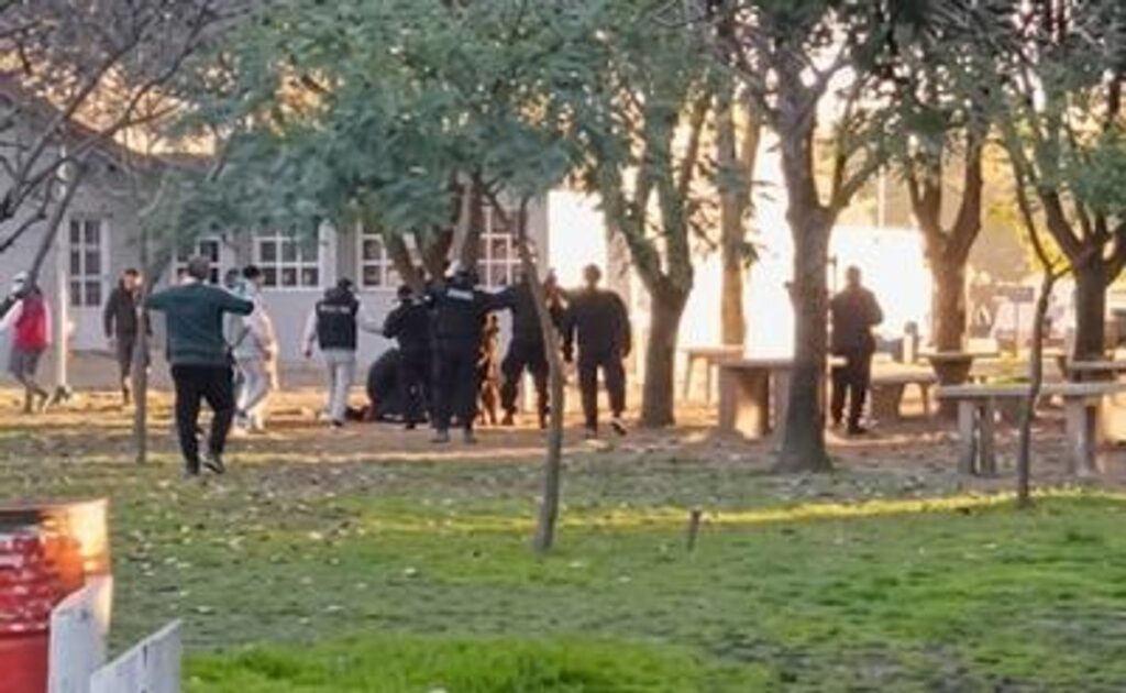 Un policía de Santa Fe está en grave estado tras la final de la Liga Cañadense