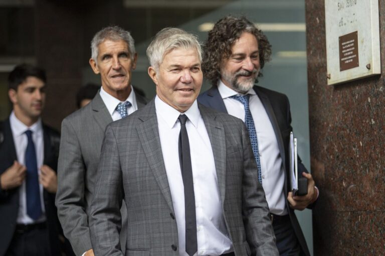 Caso Maradona: Burlando pidió la detención de una testigo