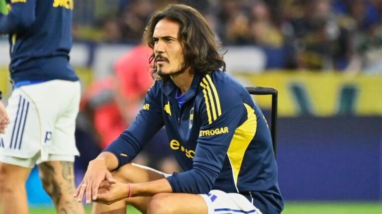 Qué decisión tomó Cavani para su futuro en Boca