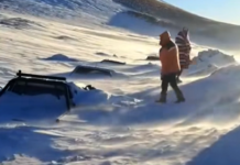 Rescatados 163 turistas atrapados por la nieve en la alta montaña