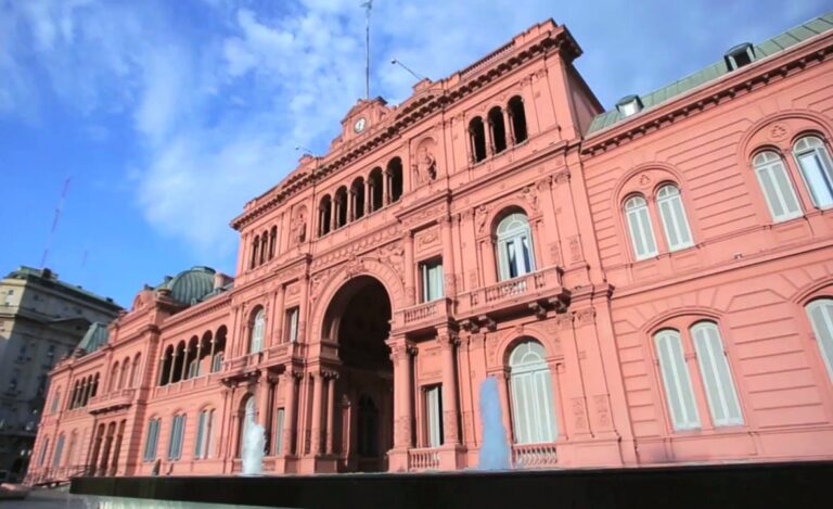 Milei ofreció la Casa Rosada a la Selección para festejar, pero prometió no estar: “No tengo nada que hacer en esa foto”