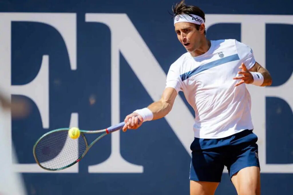 Etcheverry perdió con Bublik y quedó eliminado en las semifinales del ATP 250 de Kitzbühel