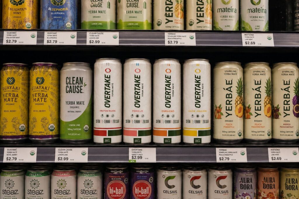 Yerba mate: las bebidas en lata que buscan convertir una tradición argentina en un negocio global
