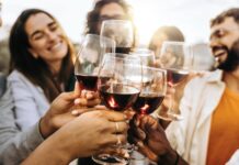 La bebida alcohólica que más resaca provoca, según un nutricionista