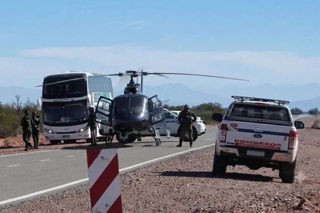 Helicóptero con siete personas a bordo se desploma durante entrenamiento de combate de incendios