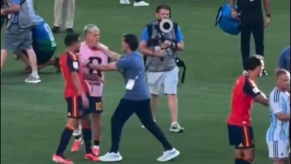 Roberto Ayala se disculpó por la agresión a Dani Olmo: “Si lo veo, le pediré disculpas en persona”