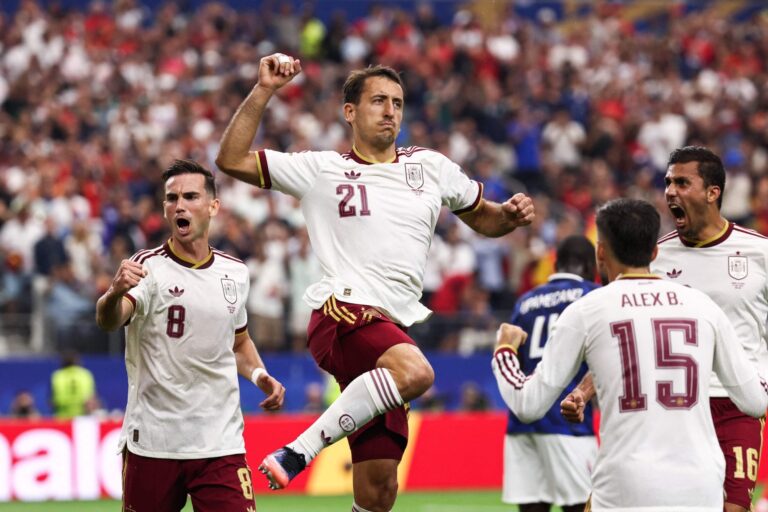 España le ganó 2 a 0 con autoridad a Francia y se clasificó para la final del Mundial 2026