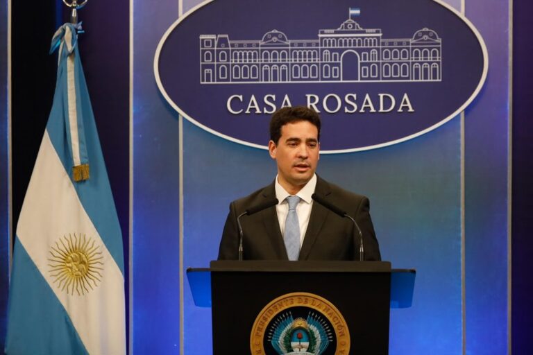El Gobierno Implementa Nueva Medida de Salud para Extranjeros No Residentes