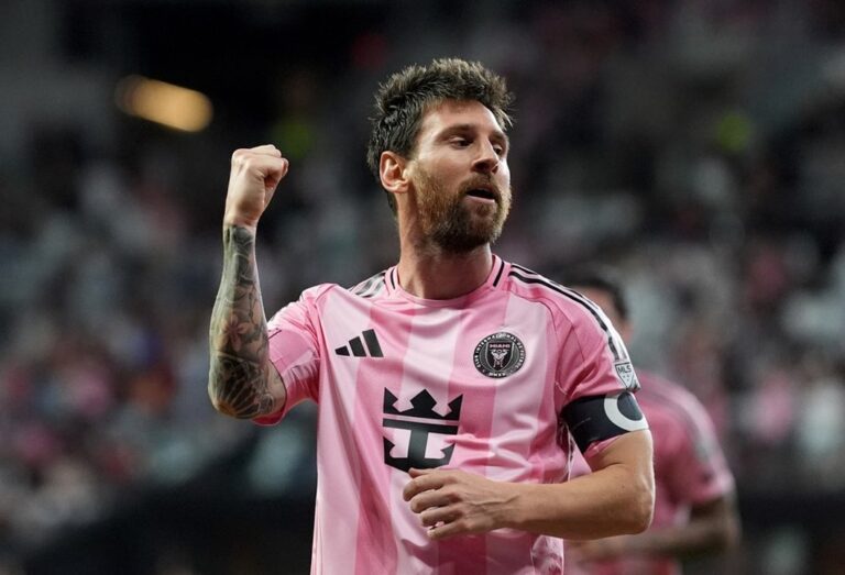 Lionel Messi brilla con un hat trick en la victoria del Inter Miami sobre Toronto