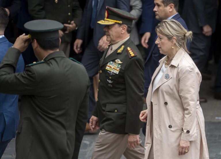 El Gobierno Nacional Anunciará un Aumento Salarial para las Fuerzas Armadas y de Seguridad