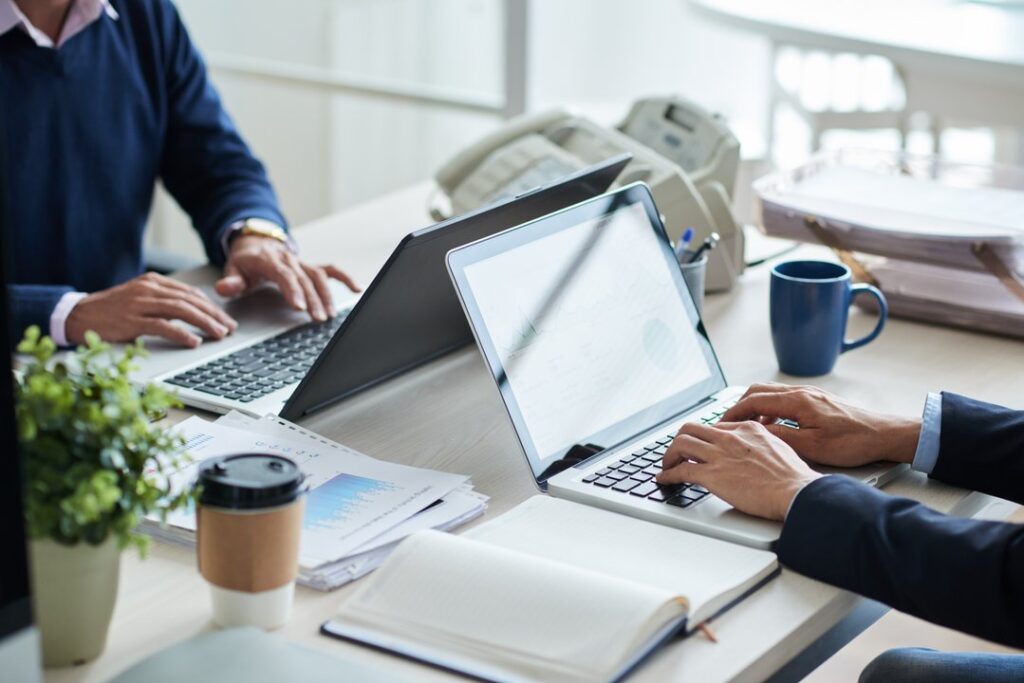 ¿Cómo pueden las empresas combatir virus respiratorios en el trabajo?