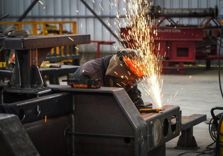 La Industria Argentina Aumenta su Capacidad Instalada: Análisis del Mes de Junio
