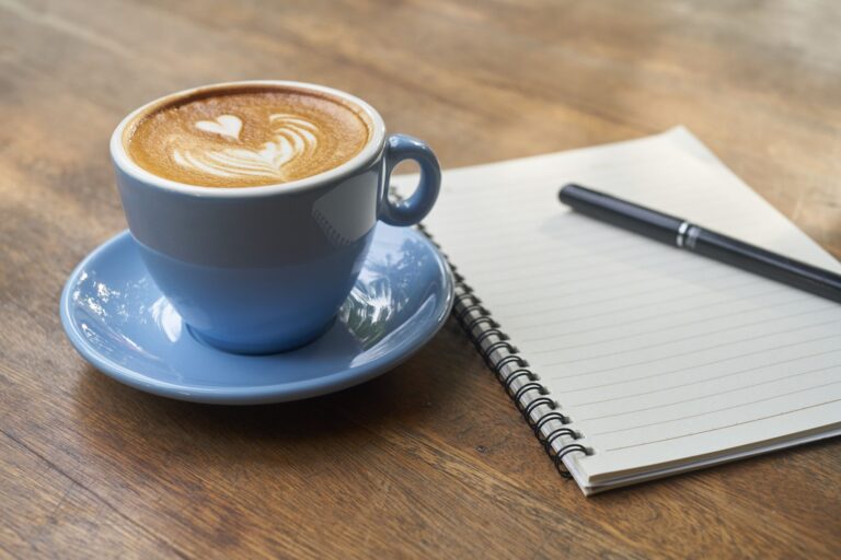 El Café y su Impacto en la Microbiota Intestinal: Revelaciones de Tim Spector