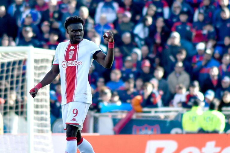 Huracán triunfa en el clásico y ajusta el historial ante San Lorenzo