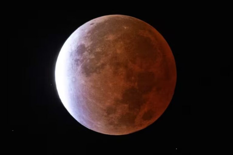 ¡Atención! Eclipse lunar parcial visible en Argentina: Todo lo que necesitas saber