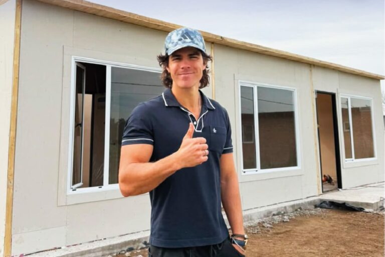 Marcos Ginocchio Celebra Entrega de Su Nueva Casa Tras Ganar Gran Hermano 2023