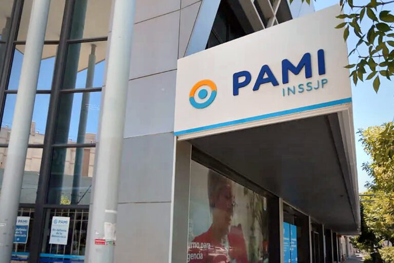 Clínicas de la Patagonia suspenden atención a afiliados del PAMI por 24 horas