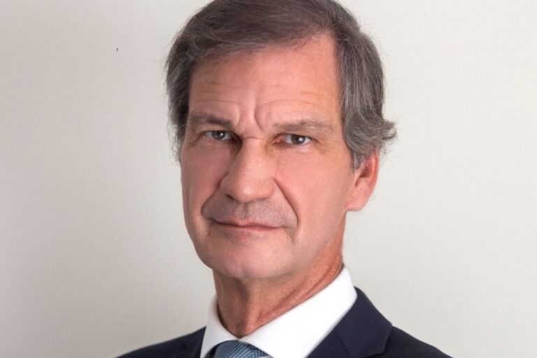 La Educación Temprana y su Impacto en la Salud Cerebral según el Neurólogo Conrado Estol