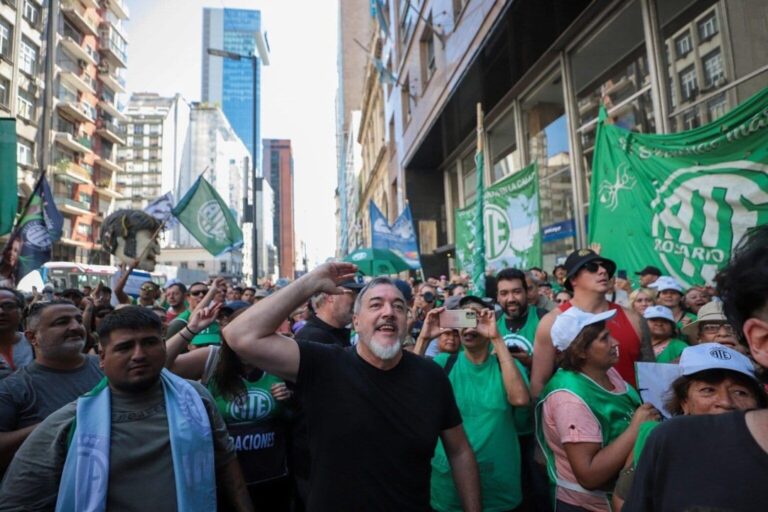 ATE Convoca a Paro Nacional y Movilización por Crisis en el PAMI