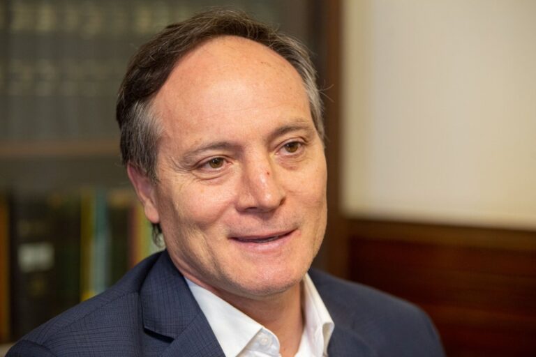 Ley de Zonas Frías: Espínola Anuncia Búsqueda de Dictamen para la Próxima Semana