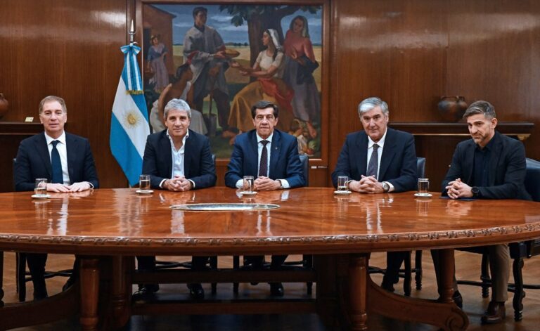 El Gobierno Nacional Reforza la Relación con Gobernadores para Impulsar Proyectos Clave