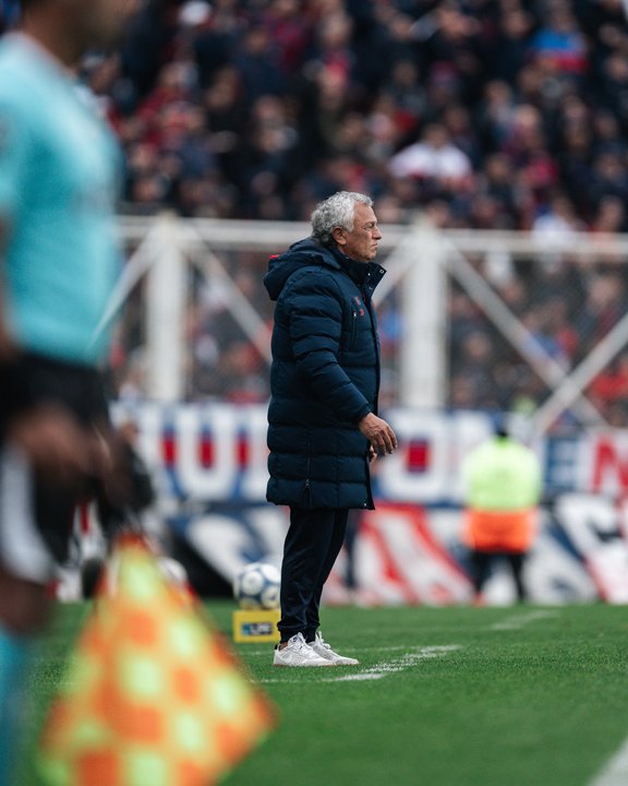 Crisis en San Lorenzo: Néstor «Pipo» Gorosito deja su cargo como entrenador