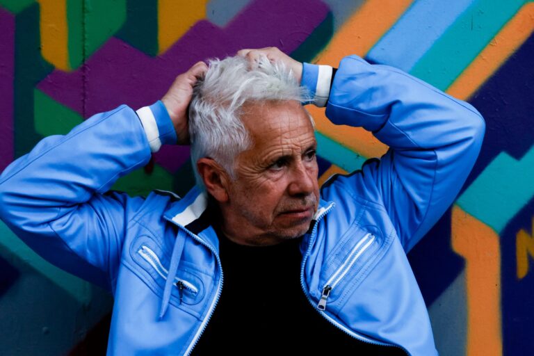 Micky Rodríguez: Reflexiones sobre su vida en Córdoba y el legado de Los Piojos