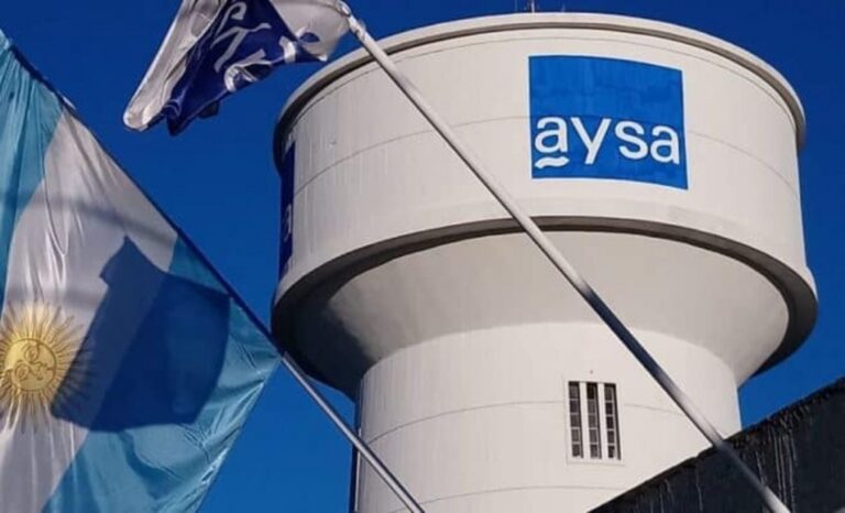 Se Inicia el Proceso de Privatización de AySA: Dos Consorcios Presentan Ofertas Técnicas