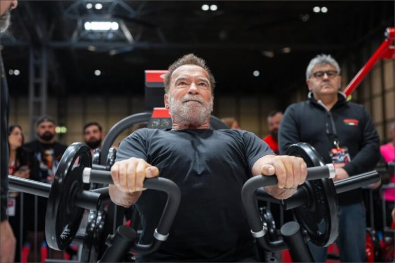 Arnold Schwarzenegger: A los 79 años, el gimnasio como clave para construir fortaleza