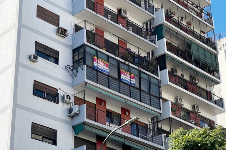 RE/MAX Gana Batalla Legal Contra el Colegio de Corredores Inmobiliarios