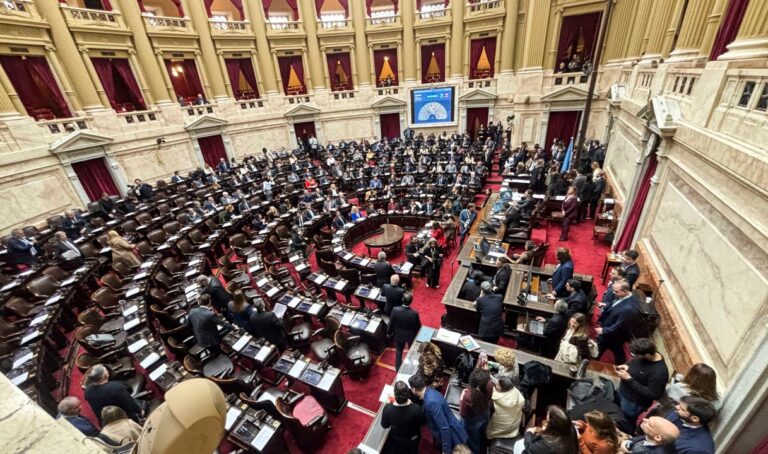 La UBA Lanza el Monitor Data CP: Transparencia y Acceso a la Información Parlamentaria