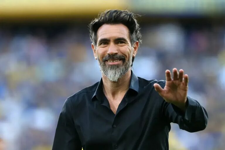 Eduardo Domínguez y Boca: Un Historial de Rivalidades y Éxitos en Definiciones