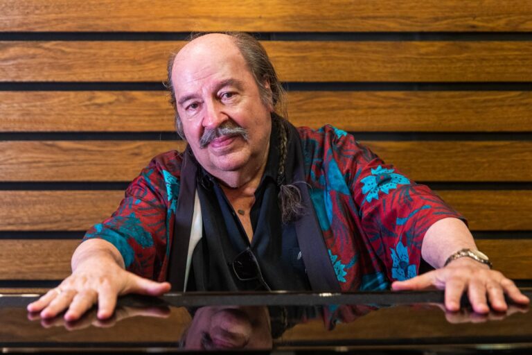 Litto Nebbia Celebra 60 Años de «La Balsa» con un Recital Inédito