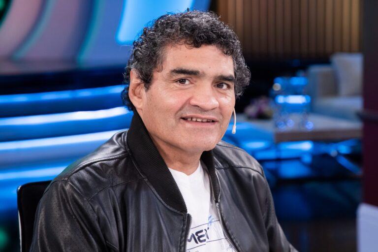 La Vida Familiar del Legendario Boxeador Locomotora Castro: 15 Hijos y 14 Nietos