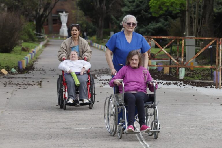 Gobierno regulariza deuda con Cottolengo Don Orione a días de la visita del Papa